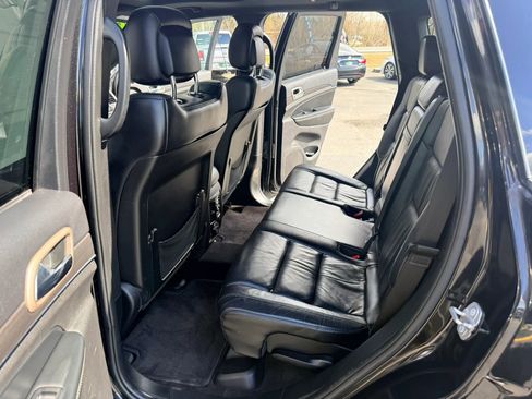 Used 2016 Jeep Grand Cherokee Limited AWD/4WD image 20