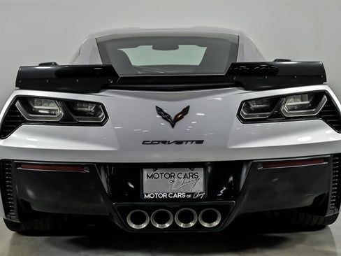 Used 2016 Chevrolet Corvette Z06 w/ 3LZ Preferred Equipment Group RWD image 11