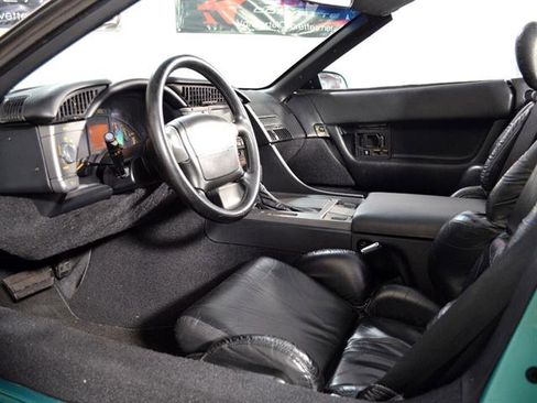 Used 1991 Chevrolet Corvette Convertible image 15