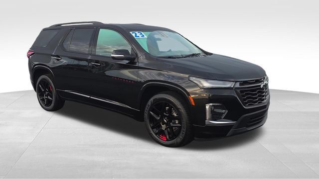 Certified 2023 Chevrolet Traverse Premier w/ Redline Edition AWD/4WD image 2