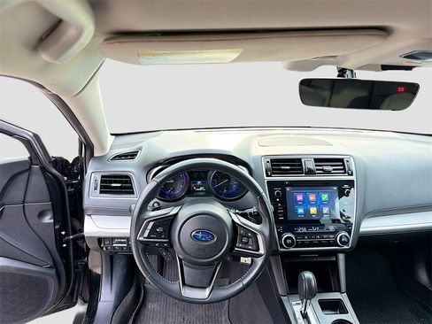 Used 2018 Subaru Outback 2.5i Premium image 23
