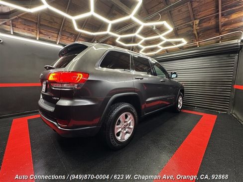 Used 2014 Jeep Grand Cherokee Laredo w/ Quick Order Package 23E RWD image 3