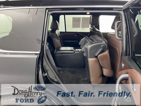 Used 2020 Nissan Armada Platinum w/ Platinum Reserve Package image 37