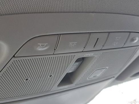 Used 2023 Nissan Maxima SL FWD image 29