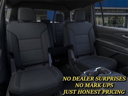 New 2025 Chevrolet Traverse LT w/ Enhanced Driving Package image 17