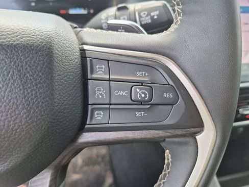 Used 2024 Jeep Grand Cherokee Limited 4xe AWD/4WD image 20