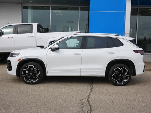Used 2026 Volkswagen Tiguan SEL R-Line AWD/4WD image 5