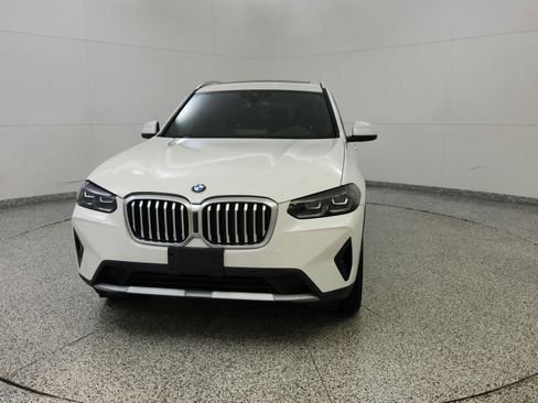 Used 2022 BMW X3 xDrive30i w/ Premium Package 2 AWD/4WD image 2