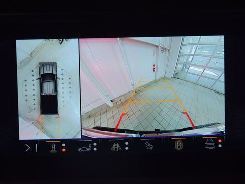 Used 2024 GMC Sierra 2500 AT4 w/ AT4 Premium Plus Package image 51