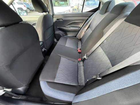 Used 2025 Nissan Versa SV image 25