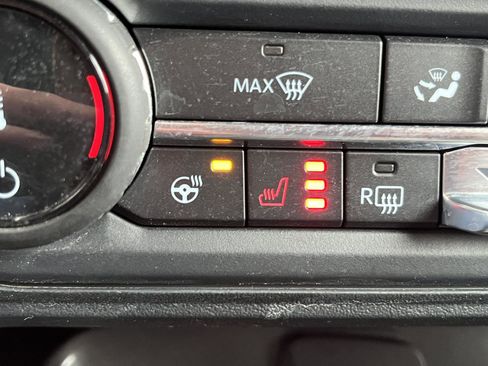 Used 2022 Ford Bronco Wildtrak AWD/4WD image 10