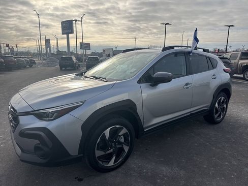 Certified 2025 Subaru Crosstrek 2.5i Limited image 3