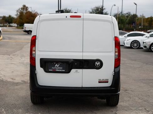 Used 2020 RAM ProMaster City Tradesman image 14