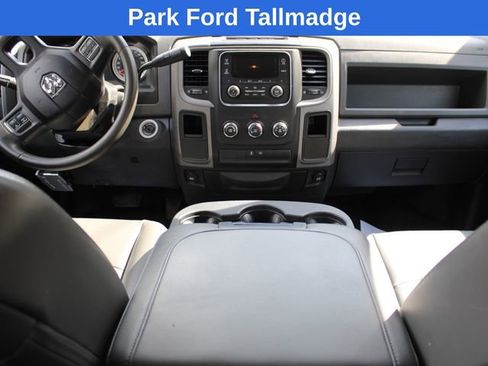 Used 2015 RAM 1500 Tradesman RWD image 22