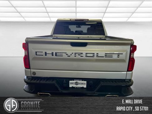 Used 2020 Chevrolet Silverado 1500 Custom Trail Boss w/ Custom Convenience Package AWD/4WD image 5