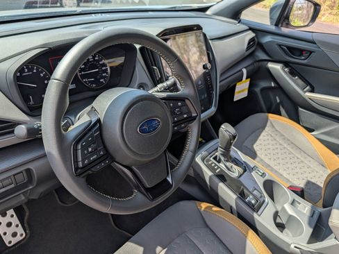 Used 2025 Subaru Crosstrek 2.5i Sport AWD/4WD image 26