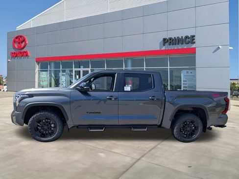 New 2026 Toyota Tundra Limited AWD/4WD image 7