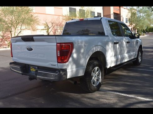 Used 2021 Ford F150 XLT w/ Trailer Tow Package AWD/4WD image 7