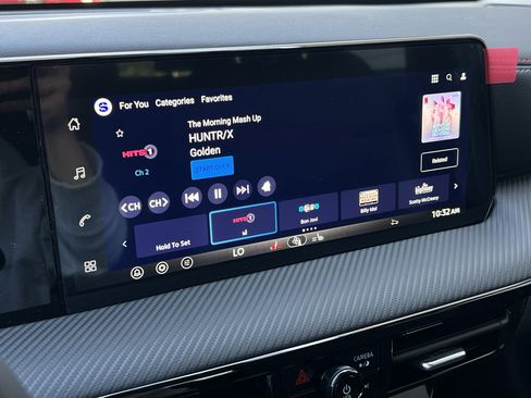 New 2026 Nissan Kicks SR w/ Illumination Package image 30