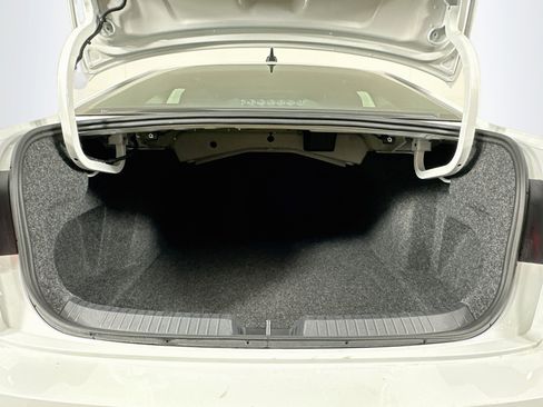 Used 2025 Volkswagen Jetta S FWD image 27