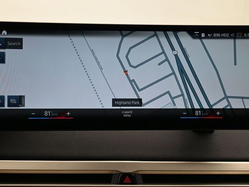 Used 2023 BMW iX xDrive50 w/ Sport Package image 14