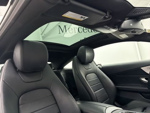 Used 2018 Mercedes-Benz C 300 C 300 image 21