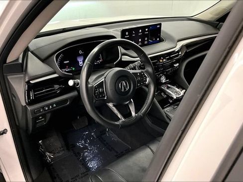 Used 2024 Acura MDX w/ Technology Package AWD/4WD image 16
