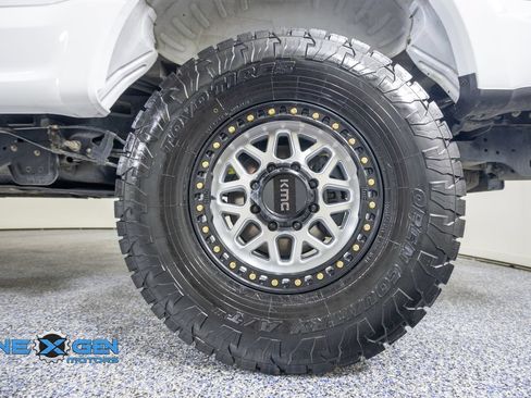 Used 2022 Ford F350 Lariat w/ Lariat Ultimate Package AWD/4WD image 49