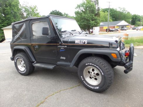 Used 1998 Jeep Wrangler Sport AWD/4WD image 8