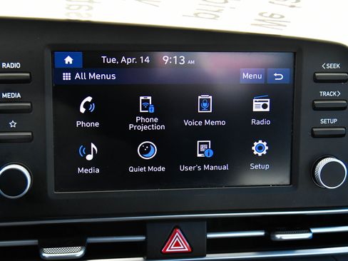 Used 2024 Hyundai Elantra SE FWD image 22
