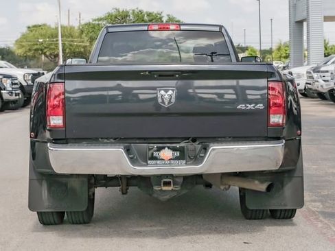 Used 2016 RAM 3500 Tradesman w/ Chrome Appearance Group image 16