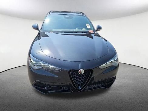 Used 2025 Alfa Romeo Stelvio Sprint w/ Veloce Package AWD/4WD image 2