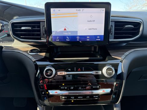 Certified 2023 Ford Explorer Limited w/ Equipment Group 301A image 16