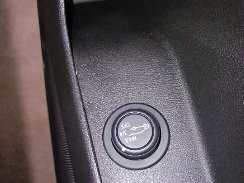 Used 2022 Chevrolet Equinox LT image 9