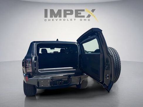 Used 2025 GMC Hummer EV 2X AWD/4WD image 5
