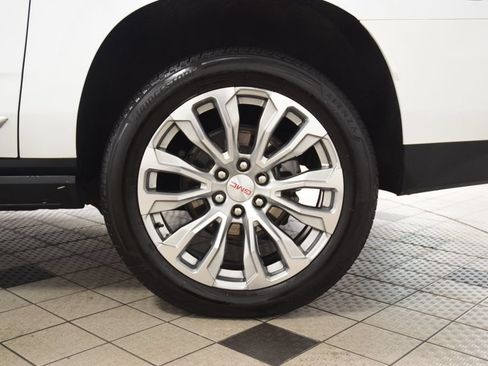 Used 2024 GMC Yukon XL Denali w/ Max Trailering Package AWD/4WD image 29