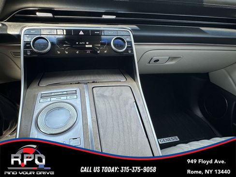 Used 2021 Genesis GV80 3.5T w/ Prestige Package 07 AWD/4WD image 16