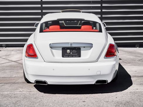 Used 2020 Rolls-Royce Wraith RWD image 15