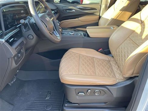 Certified 2023 Cadillac Escalade Sport w/ Touring Package image 14