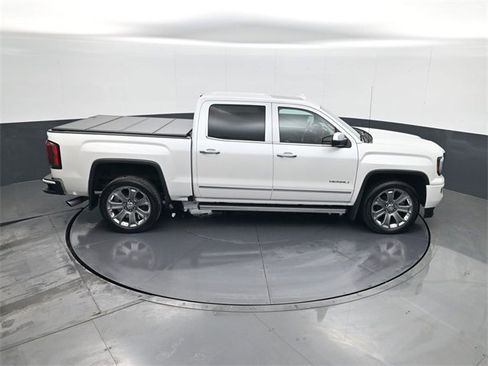 Used 2018 GMC Sierra 1500 Denali w/ Denali Ultimate Package image 16