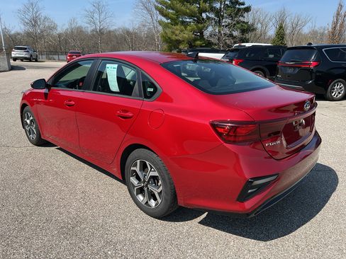 Used 2021 Kia Forte LXS image 5