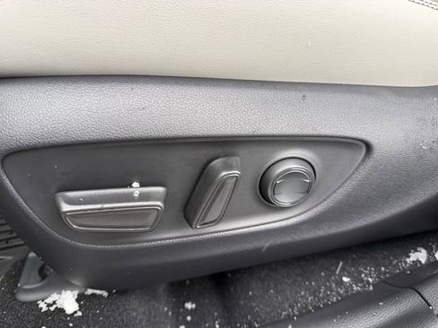 New 2025 Toyota RAV4 XLE Premium image 10