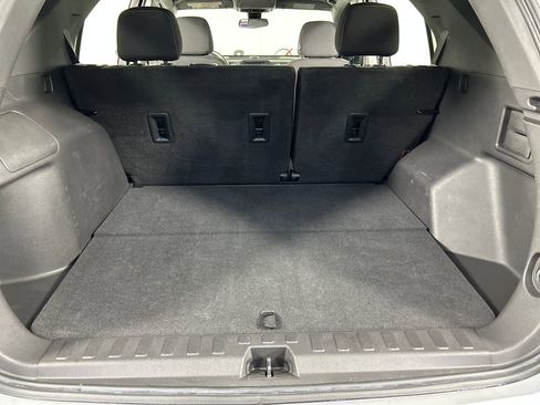 Used 2022 Chevrolet Equinox LT w/ LPO, Floor Liner Package image 20