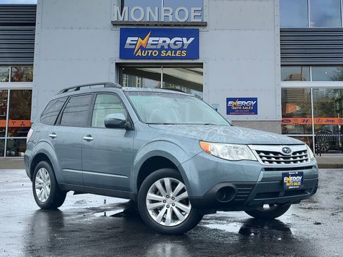 Used 2012 Subaru Forester 2.5X Premium AWD/4WD image 1