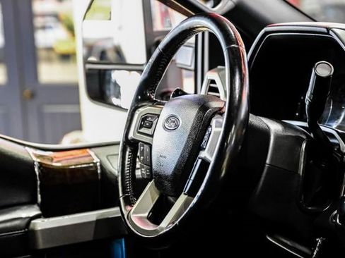 Used 2017 Ford F250 Platinum w/ Platinum Ultimate Package image 15