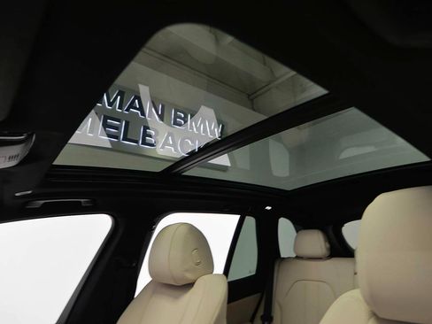 Used 2021 BMW X5 sDrive40i w/ Convenience Package RWD image 7