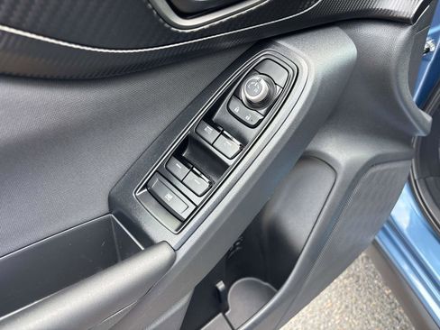 Used 2023 Subaru Crosstrek 2.0i Premium image 10