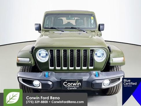 Used 2022 Jeep Wrangler Unlimited Sahara image 2