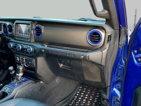 Used 2019 Jeep Wrangler Unlimited Sport S AWD/4WD image 16