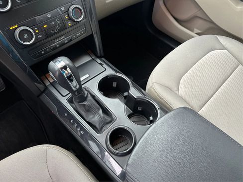 Used 2019 Ford Explorer FWD image 16